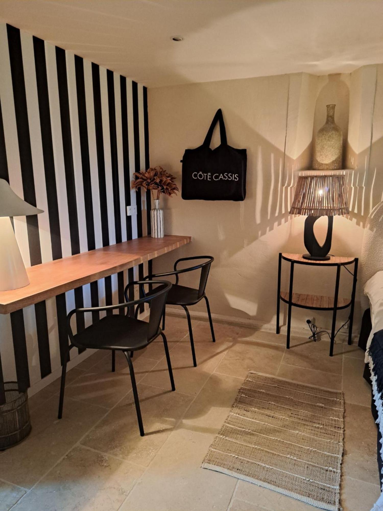 Hotel Le Cottage De Sophie Valernes ภายนอก รูปภาพ